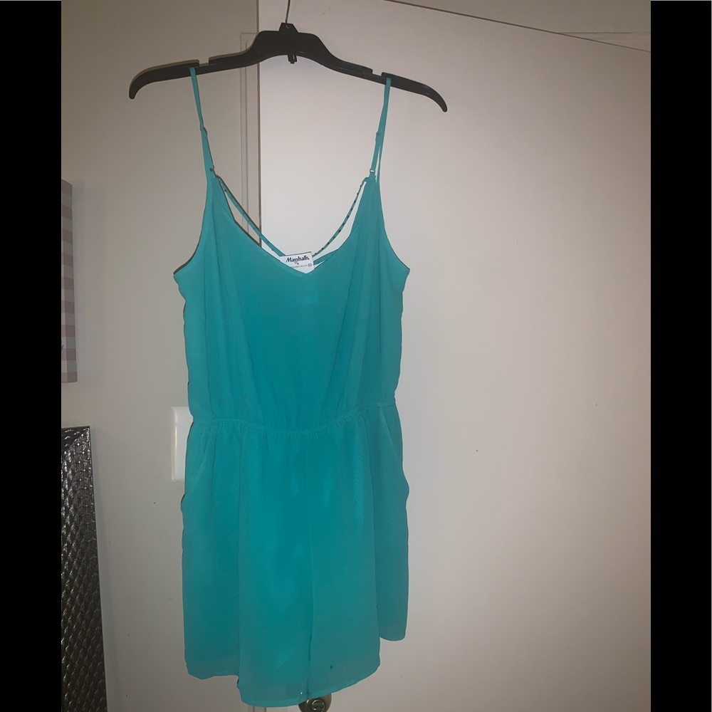 Never worn still has tag